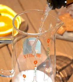 Cookut Carafe à spritz graduée