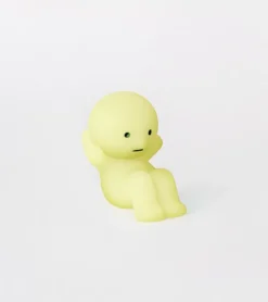 Baby watch Figurine fluorescente Smiski - série Exercising