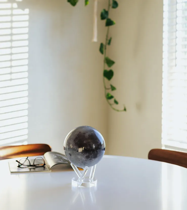 mova globes Lune globe pivotant - Mova