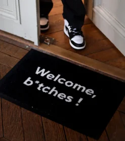 L'expressionist Paillasson Welcome b*tches