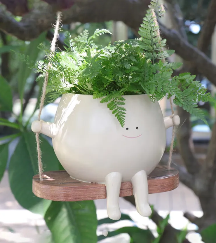 L'avant gardiste Pot à plante balançoire