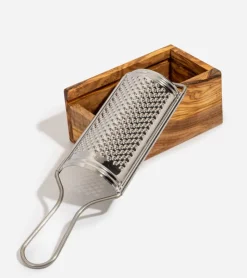 Verve Culture Râpe à fromage italienne en bois d'olivier