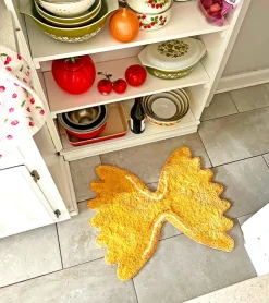 A shop of things Tapis farfalle